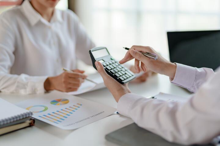 Compound Interest: Monthly vs Daily Compounding