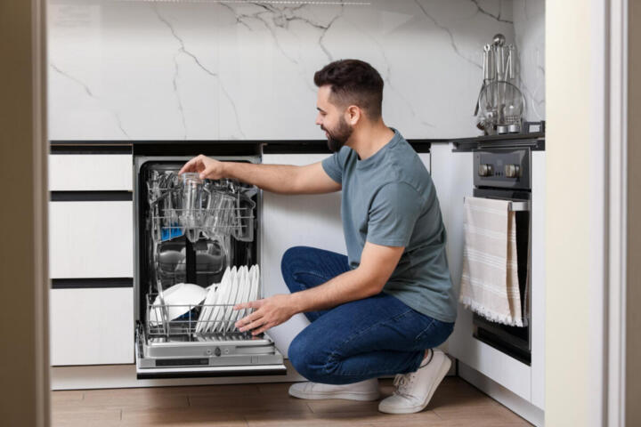 What Happens Inside a Dishwasher to Get Dishes Spotless